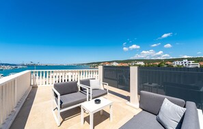 Terrace/patio - Amazing apartment in Sukosan with sauna (Sukosan)