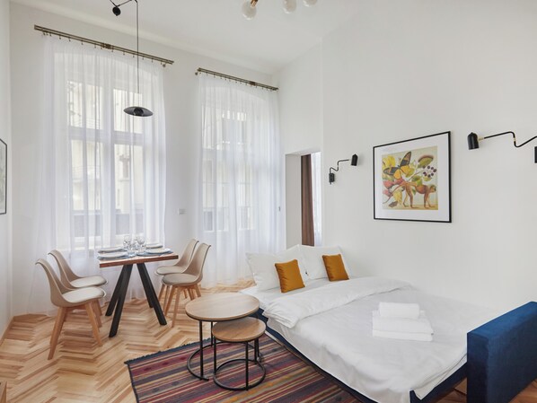 1 bedroom, iron/ironing board, WiFi, bed sheets