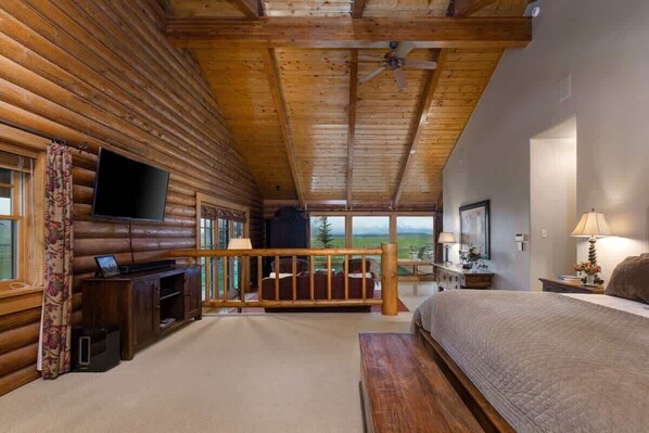 6 bedrooms, iron/ironing board, free WiFi, bed sheets