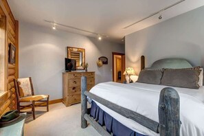 6 habitaciones, tabla de planchar con plancha y wifi gratis 