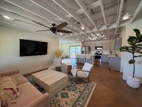 Quiet 3BR Home in South Scottsdale – Pool, Pet Friendly, Near Tempe & Old Town