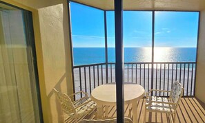 Unclassified image, 3 of 24, button