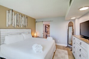 2 makuuhuonetta, silitysrauta/-lauta, ilmainen Wi-Fi, vuodevaatteet