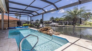 Imagen sin descripción, 2 de 24, botón