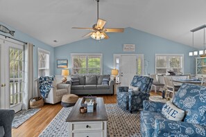 Smart TV, video games - Discover Peaceful Palms, a charming 3-bedroom home in Oak Island's East Beach (Oak Island)