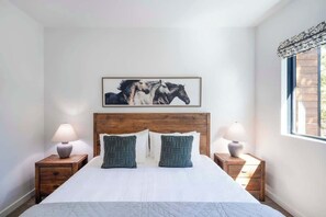 3 bedrooms, iron/ironing board, free WiFi
