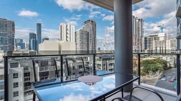 Tempat makan outdoor