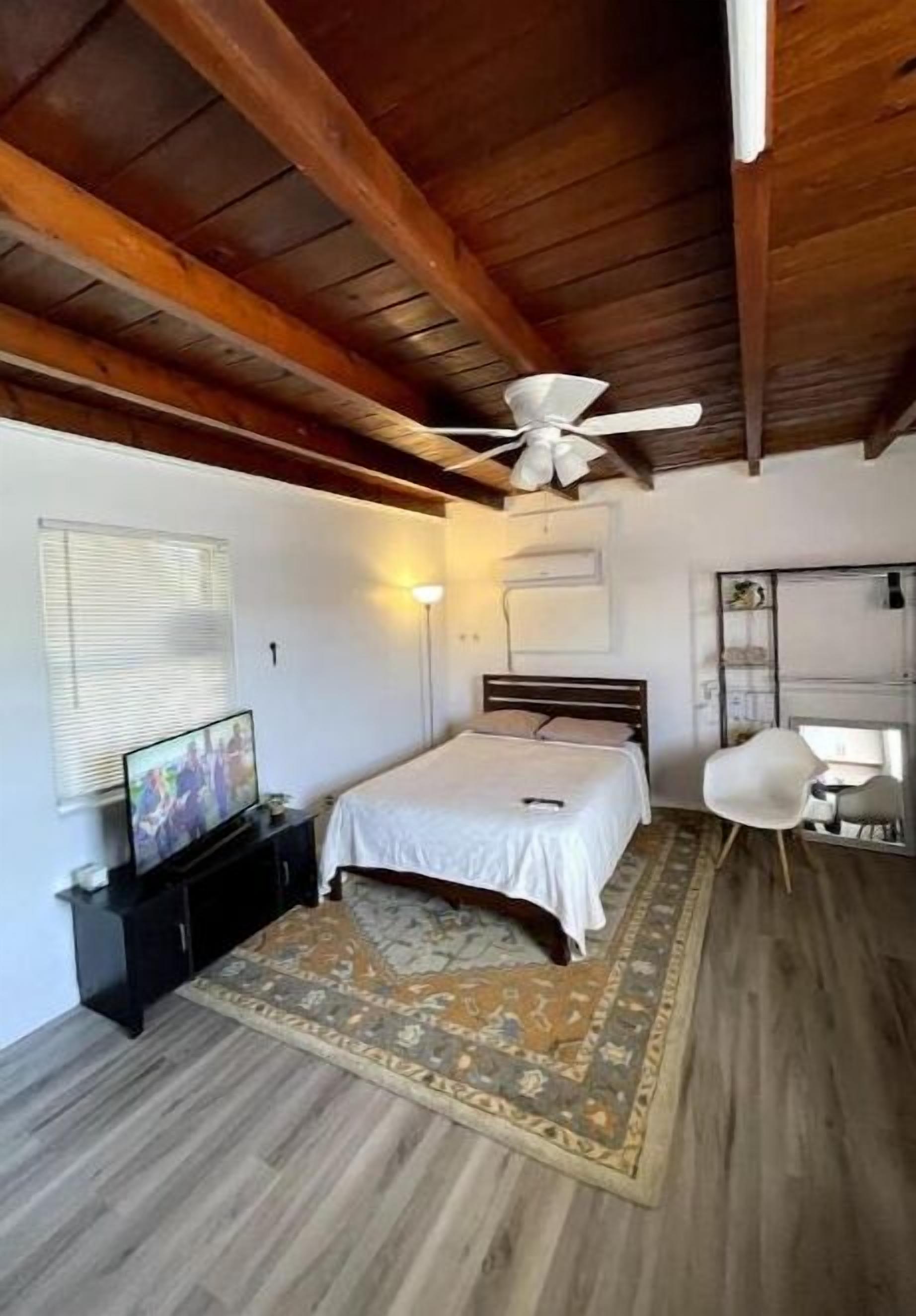 1 Schlafzimmer, Bügeleisen/Bügelbrett, kostenloses WLAN, Bettwäsche