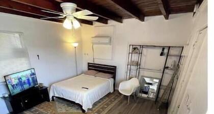 Cozy Tucson remodeled Studio.