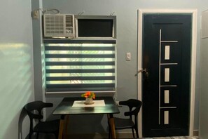 Dining - Studio at Amplayo Apartelle – Stylish, Budget-Friendly City Stay (Cagayan de Oro)