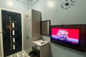 Interior - Studio at Amplayo Apartelle – Stylish, Budget-Friendly City Stay (Cagayan de Oro)