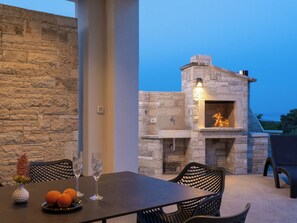 Outdoor dining - Vacation home Lu by Interhome (Pula/Krnica)