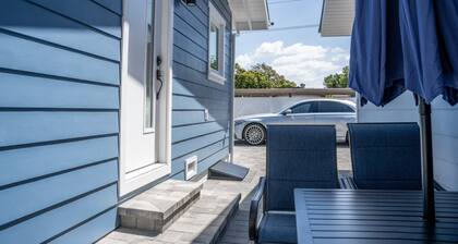 Charming 1 bedroom 1 bathroom guest house with AC, WiFi in brilliant Glendale