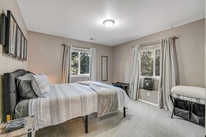 4 dormitorios, caja fuerte, tabla de planchar con plancha y wifi gratis