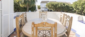 ESTRIBOR - Acogedor apartamento con piscina compartida en Sancti Petri
