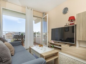 Living area - Montcada by Interhome (Salou)