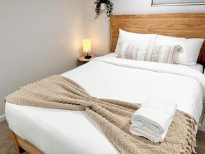 2 bedrooms, free WiFi, bed sheets