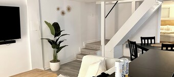 Chic Basement Suite ATL - Private Entrance & Free Charge and Park