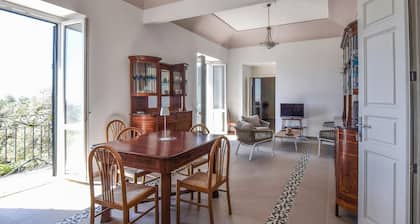 Schönes Haus mit 5 Schlafzimmern in.