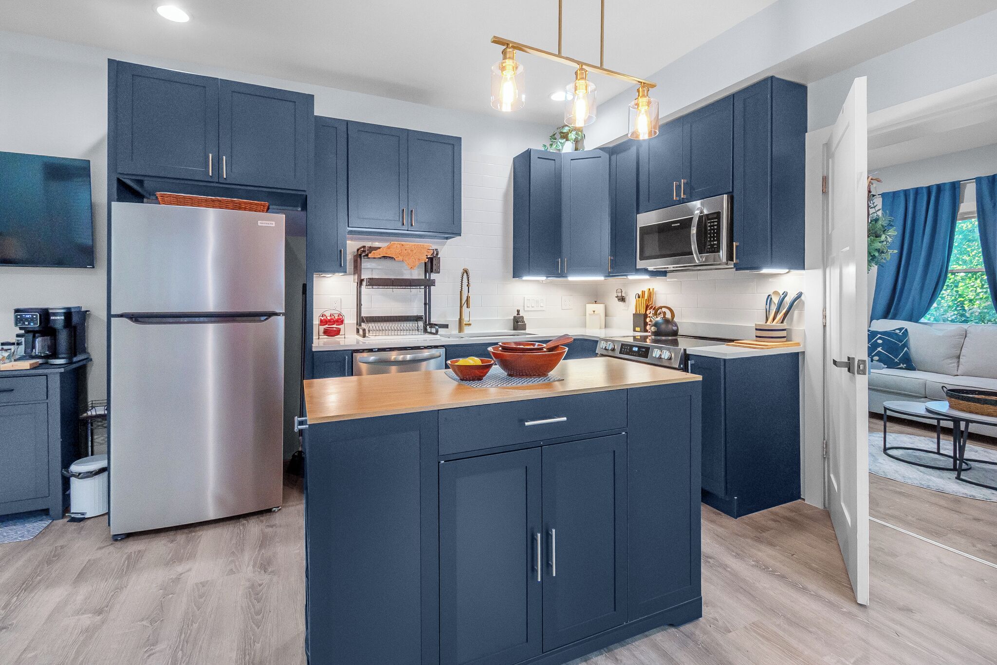 微波炉、烤箱、炉灶、洗碗机