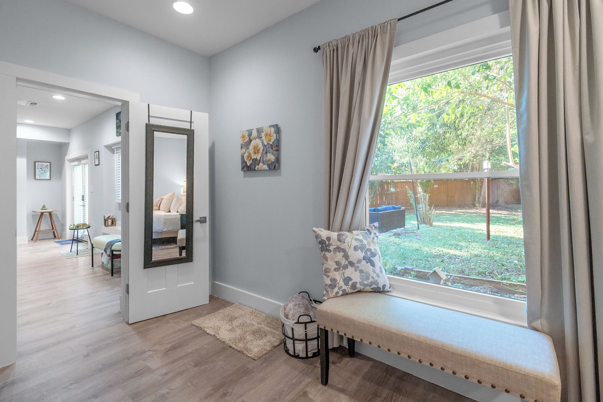 1 多间卧室、熨斗/熨衣板、WiFi、床单