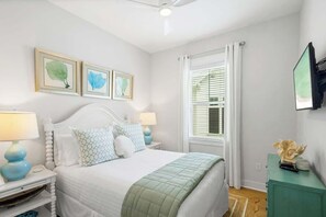 3 bedrooms, iron/ironing board, travel cot, free WiFi - 30A Beach Therapy by Stay on 30a (Inlet Beach)