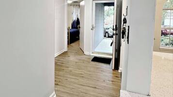 2 bedrooms, iron/ironing board, Internet, bed sheets