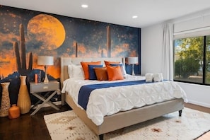 4 Schlafzimmer, Schreibtisch, Bügeleisen/Bügelbrett, Reisekinderbett