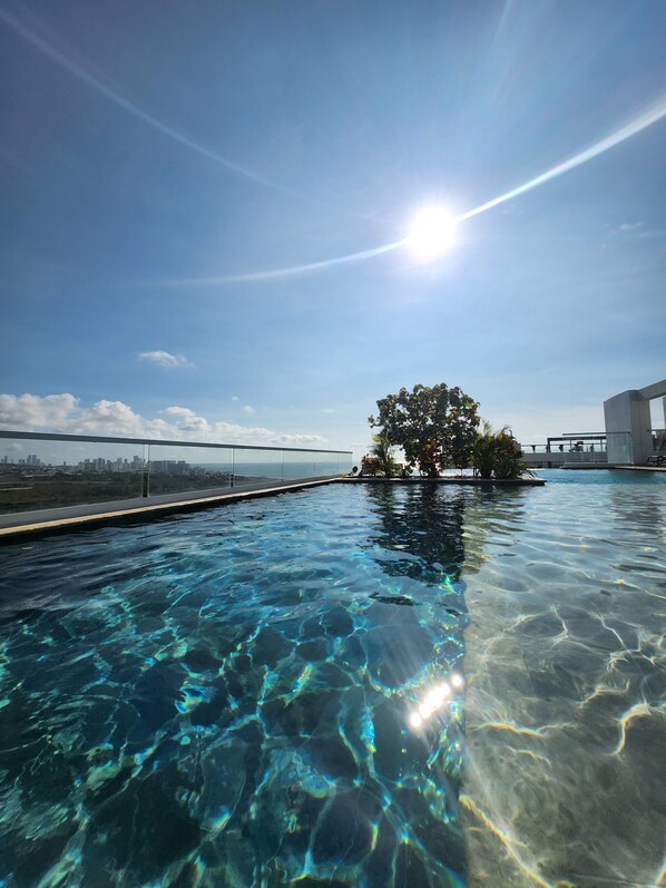 Udendørs pool