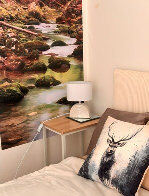 1 chambre, accès au Wi-Fi (inclus), literie fournie