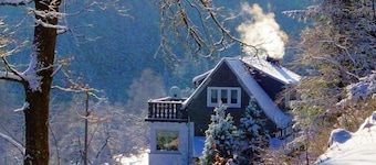 Apartment 'Demberg' with Mountain View, Shared Terrace and Wi-Fi