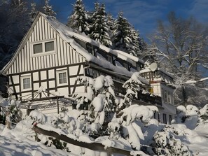 Exterior - Apartment 'Demberg' with Mountain View, Shared Terrace and Wi-Fi (Schmallenberg)