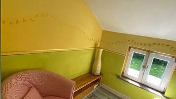 Fernseher, DVD-Player, Stereoanlage