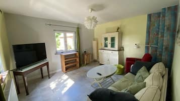 TV, DVD player, stereo