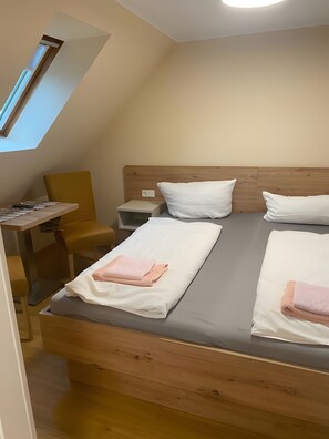 1 chambre, Wi-Fi gratuit, draps fournis