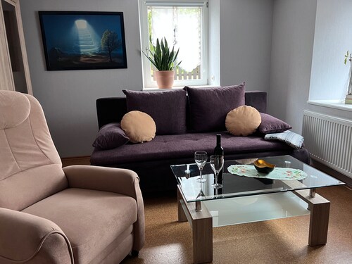 Ferienwohnung 'Schmidt' mit privatem Garten und Wi-Fi