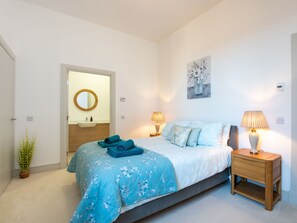 3 soverom og internettilgang