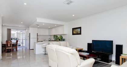 Fantastic location, so close to the CBD.