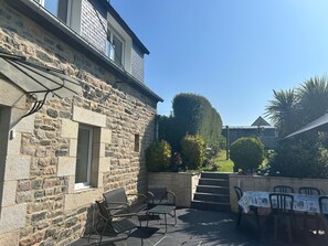 House | Exterior - Holiday Home in Paimpol With Garden (Paimpol)