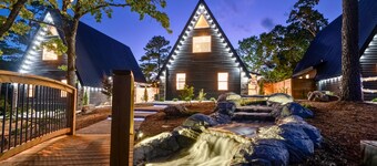New Build Charming A-Frame w/Pool Near Hot Springs