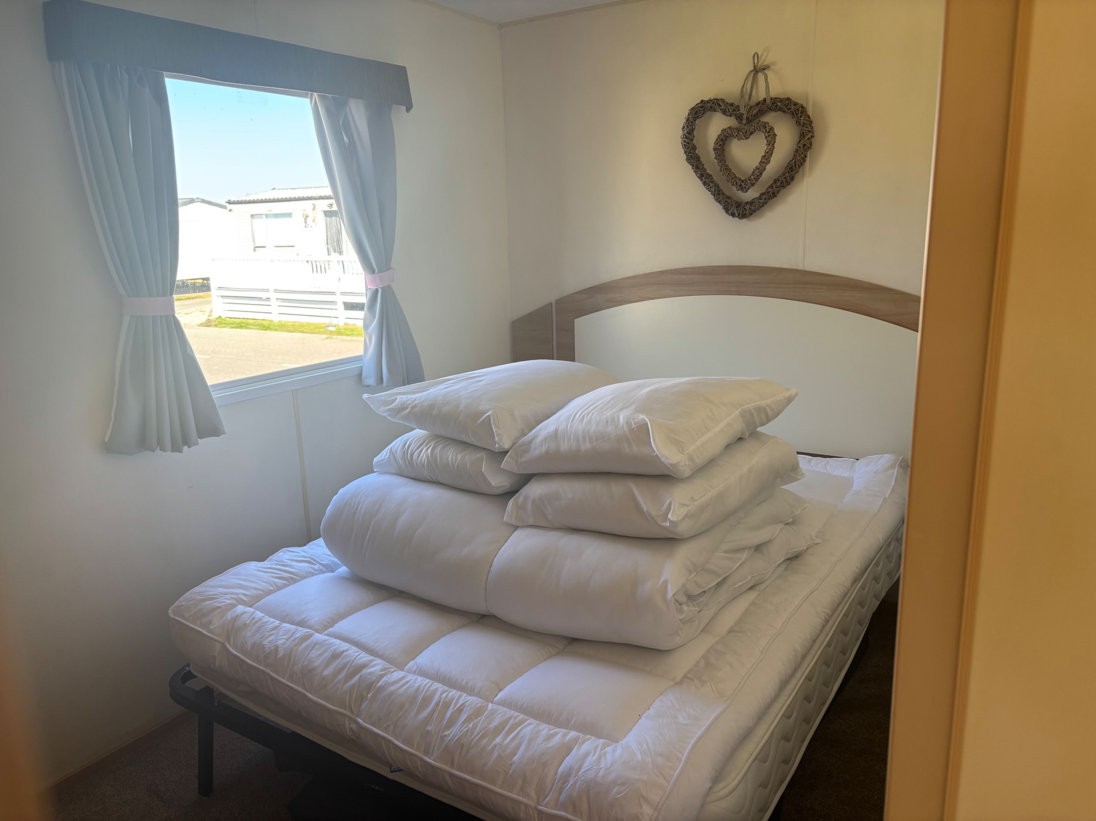 3 bedrooms, iron/ironing board, WiFi