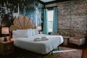 Signature Studio - Visit Apalach (Apalachicola)