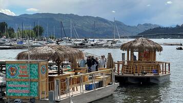 マリーナ