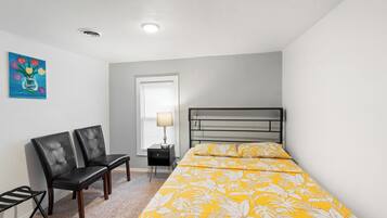 3 bedrooms, free WiFi, bed sheets