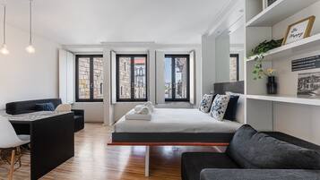 Fer et planche Ă repasser, accĂšs Internet, draps fournis