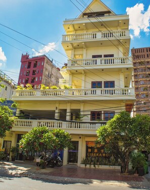 Exterior - LISEKA HOTEL (Phnom Penh)