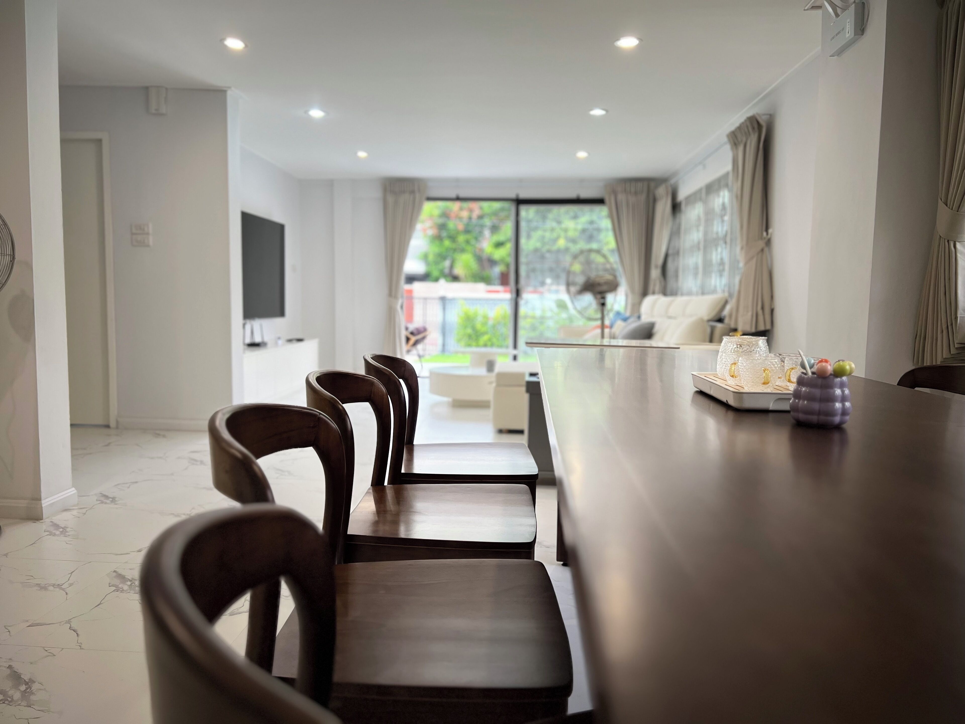 5 Beds 452sqm. Private Garden Pet Friendly Angle With Cctv - Bangkok