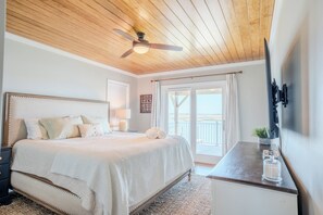 4 chambres, fer et planche à repasser, Wi-Fi, draps fournis