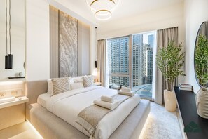 3 عدّة غرف نوم ومكتب ومكواة/لوح كي وواي فاي