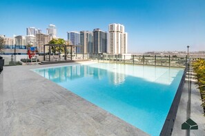 Pool - Canal View Studio | Private Jacuzzi | BMS (Dubai)
